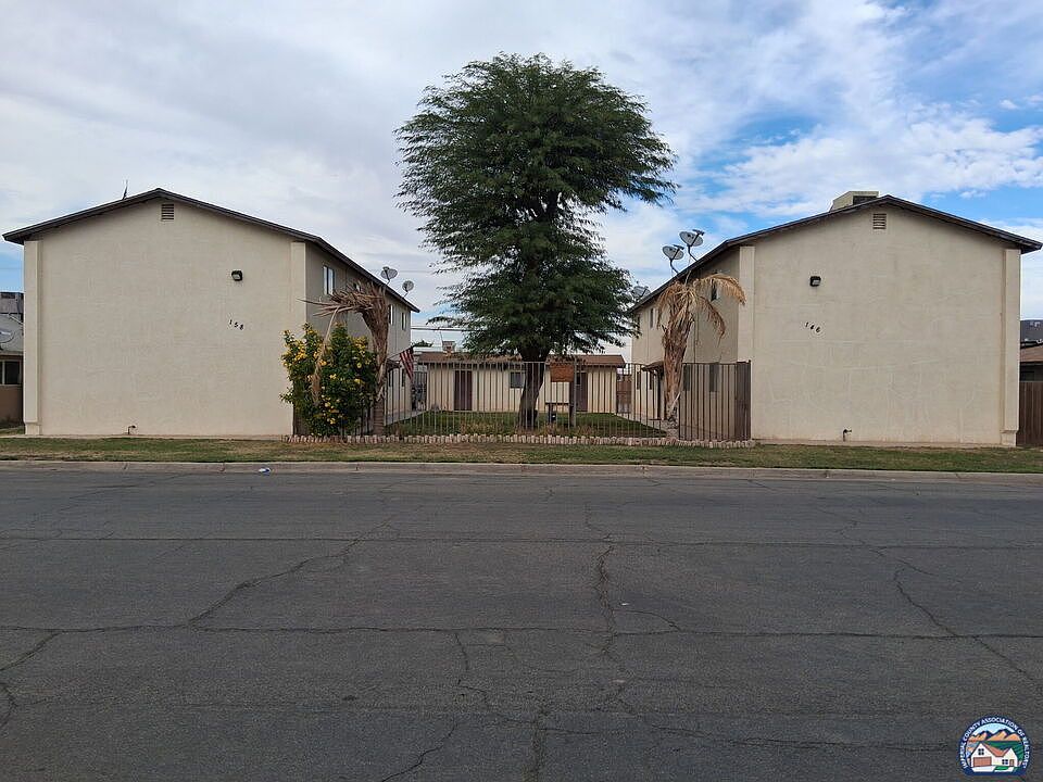 1st image of 146 W Alamo St
