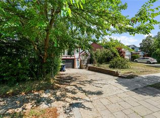 50 Apache Trl, Toronto, ON M2H 2H8