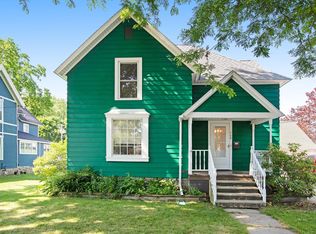 108 W Maple St, Vicksburg, MI 49097