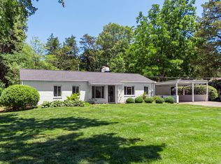6418 Overhill Rd, Falls Church, VA 22042