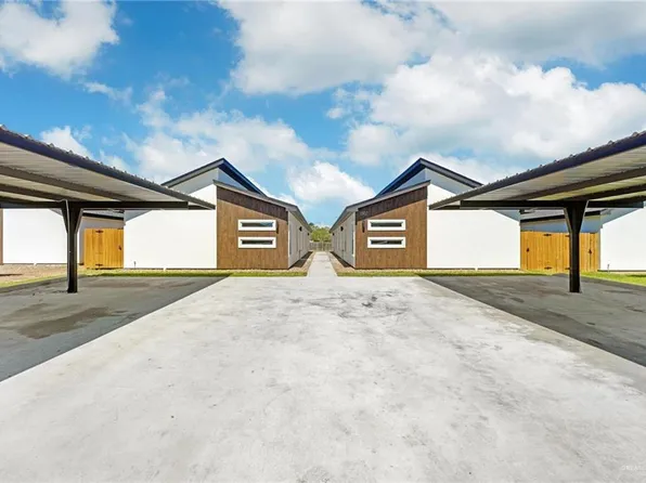 1306 W Platinum Dr, Pharr, TX 78577