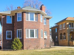 1127 Bonnie Brae Pl, River Forest, IL 60305