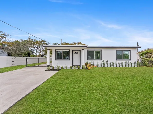 5737 Honeysuckle Dr, West Palm Beach, FL 33415