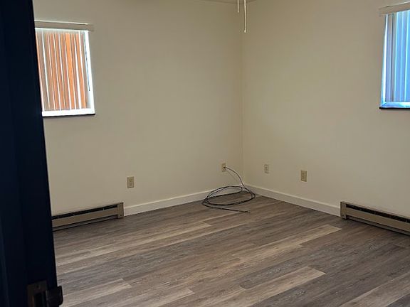 5th image of 966 E Elm Dr #5