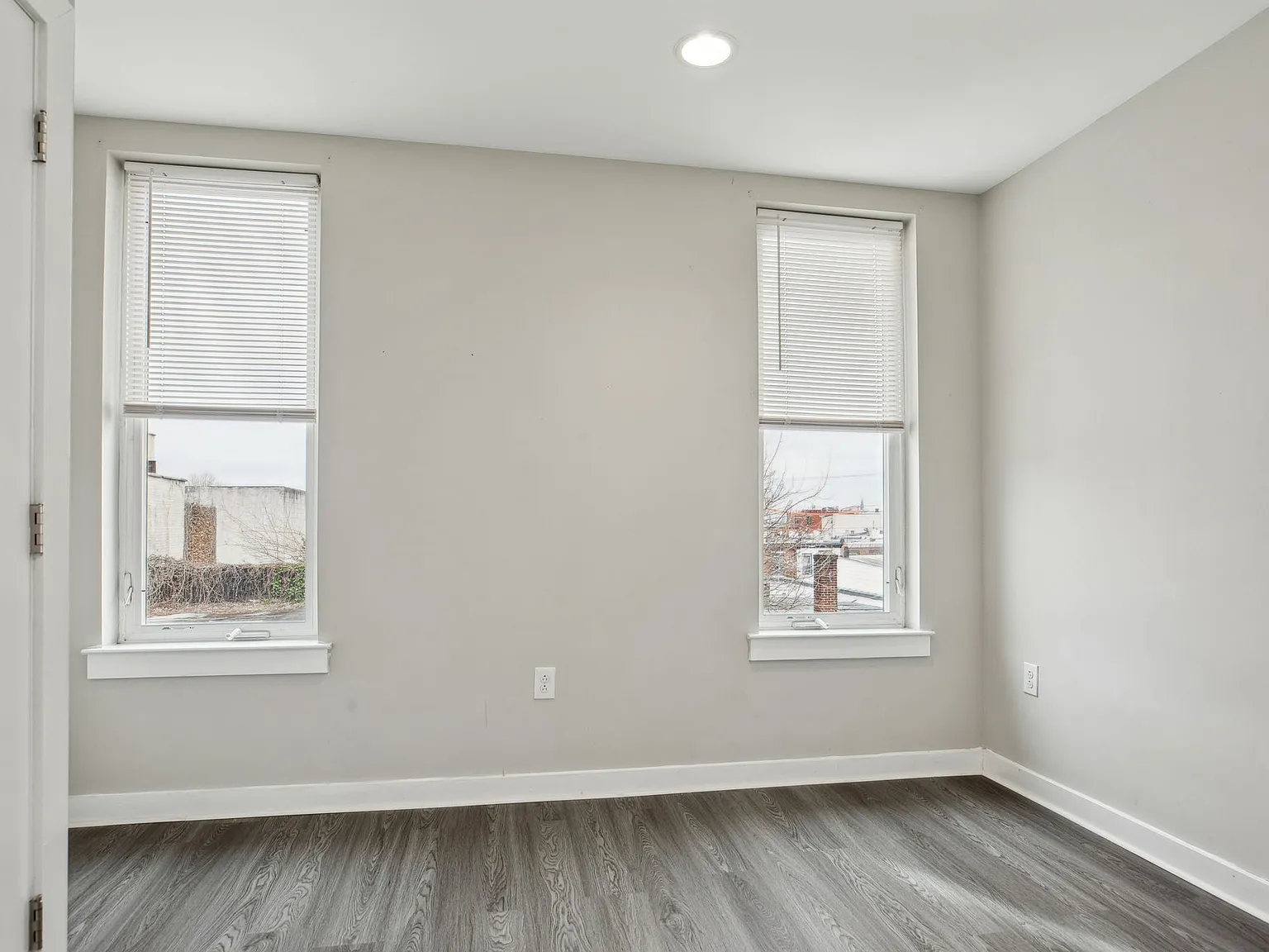 1 bed, 750 sqft, $1,290 — Photo 3