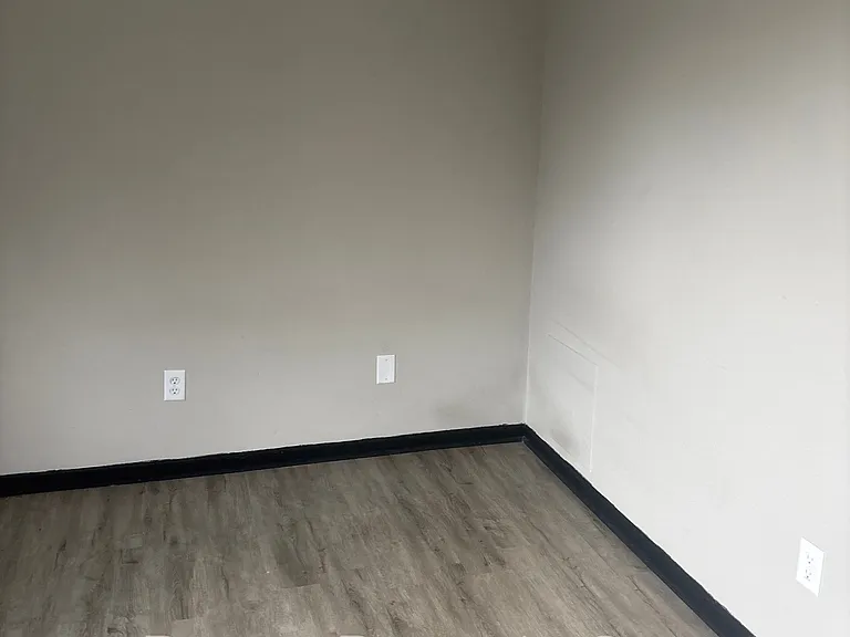 2983 Megan Cir — Photo 18