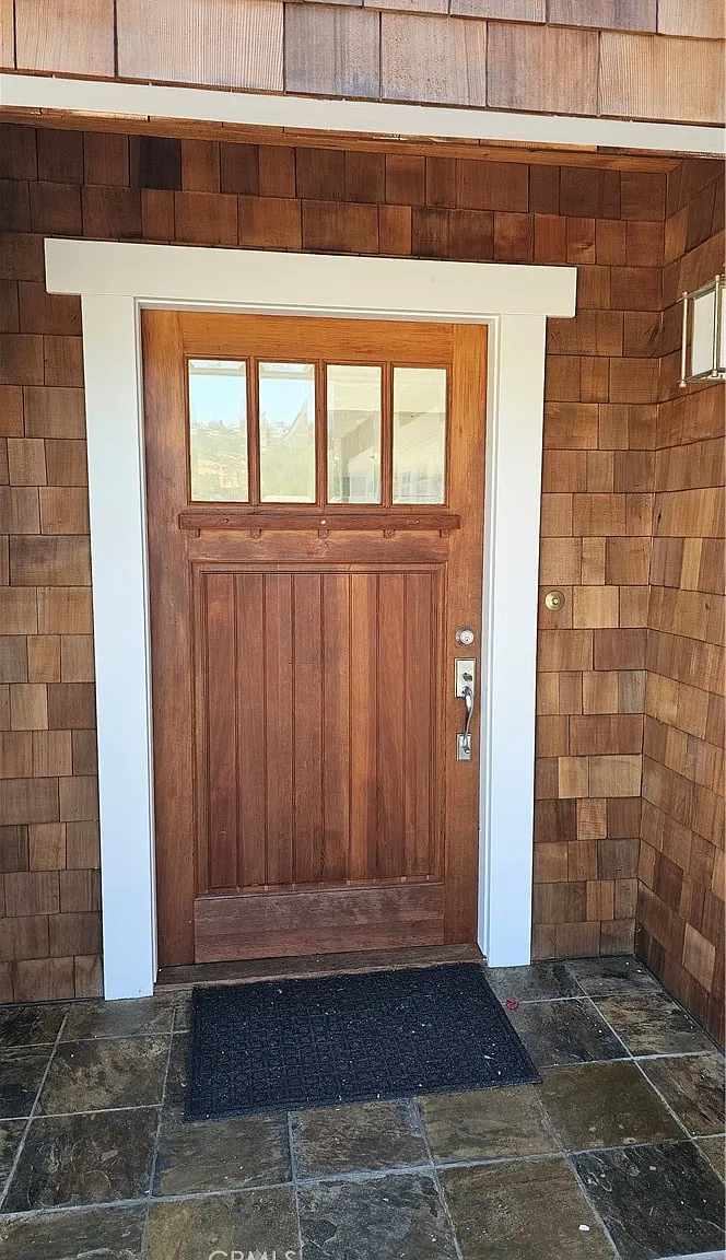 5 bed, 3.5 bath, 3498 sqft, $9,500 — Photo 4