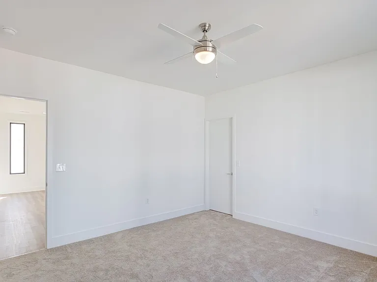1110 Nova St — Photo 37