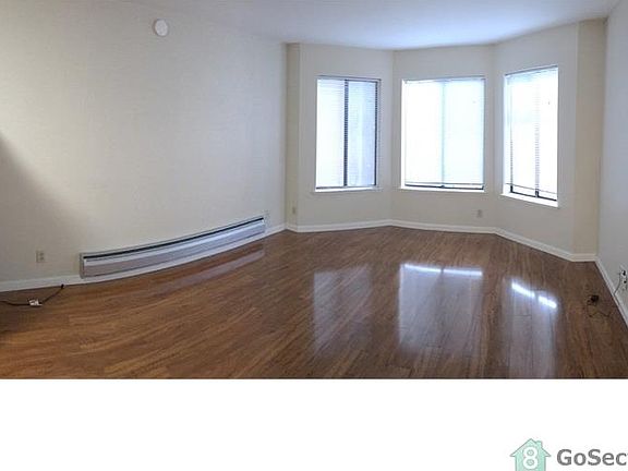 2nd image of 349 7th Ave #2