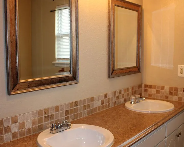 4010 SE 14th Pl — Photo 18