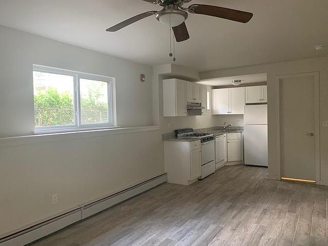2nd image of 18 Farmington Ave APT C2