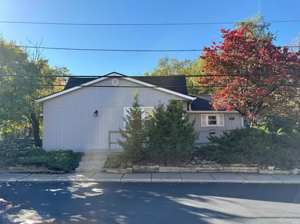 801 W 11th St, Bloomington, IN 47404