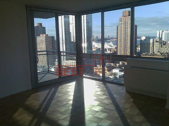 5th image of 444 W 35th St APT 01B