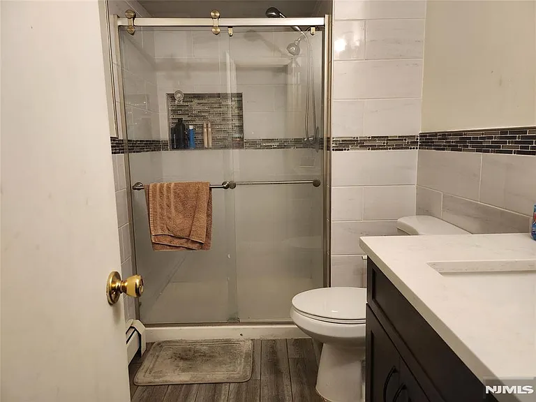 322 Williams Ave — Photo 12