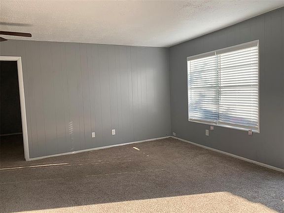 3rd image of 3609 South Dr