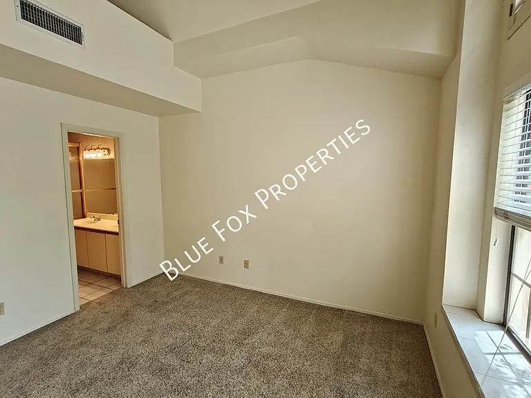 131 E Horizon Cir — Photo 19