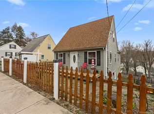 45 New Hanover Ave, Meriden, CT 06451