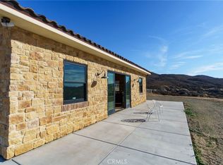 37219 Quarter Valley Rd, Temecula, CA 92592