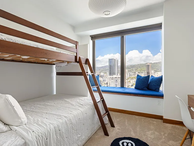 1555 Kapiolani Blvd #2000 — Photo 23