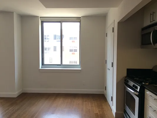 Rented by Waterton Residential New York | media 7