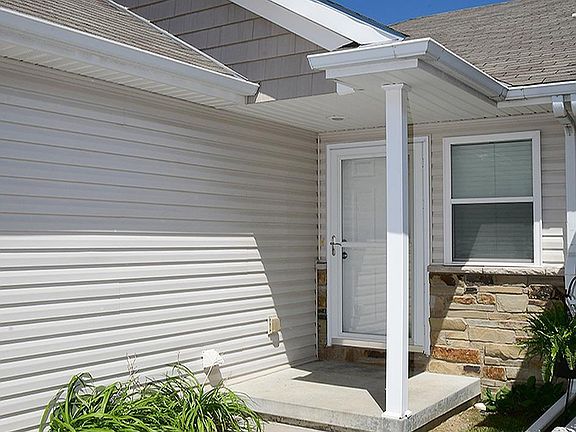 3rd image of 3104 Gunsmoke Dr