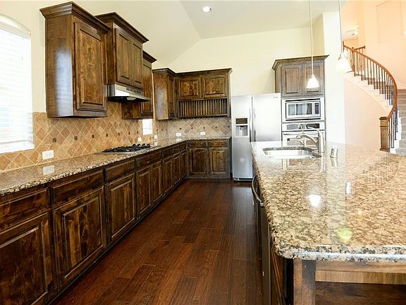 5th image of 2436 Playa Del Mar Dr
