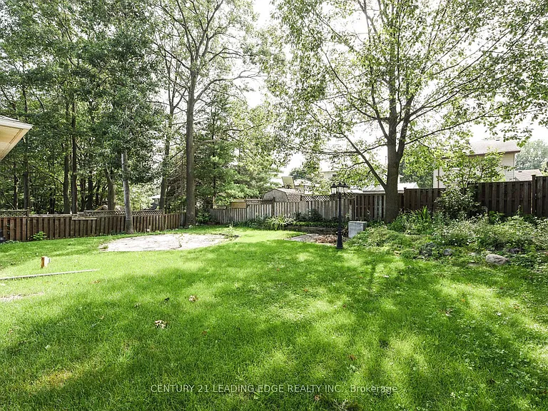 388 Leacock Dr — Photo 50