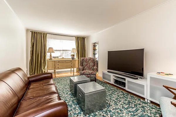 Sold by Keller Williams Realty Landmark | media 6