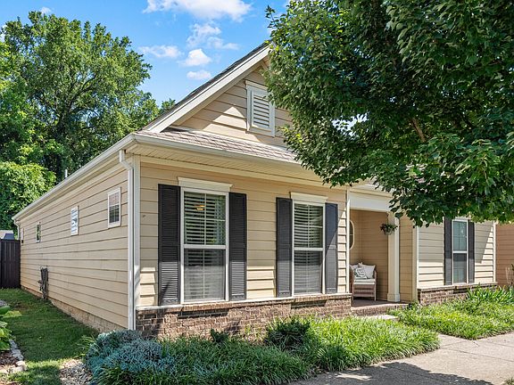 4th image of 2302 Concord Mill Dr