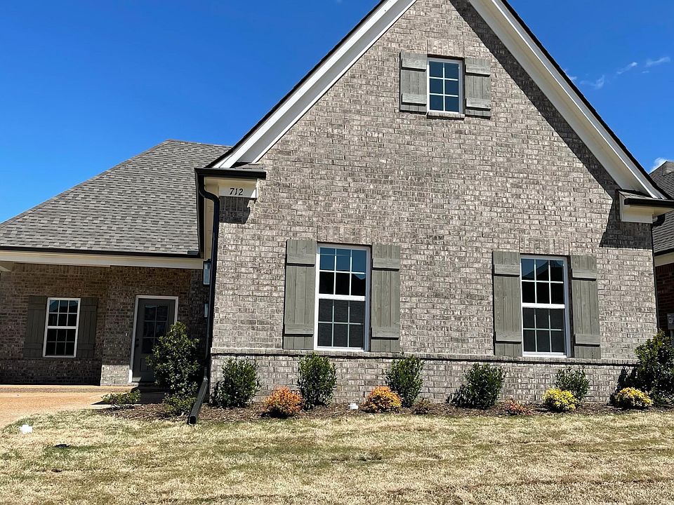 1st image of 8834 Erin Banks Dr