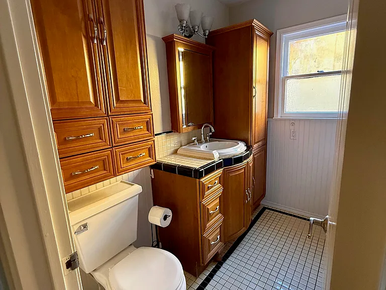 6481 Dos Rios Rd — Photo 10