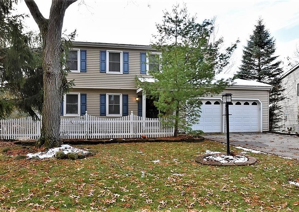1st image of 33270 Coachman Ln