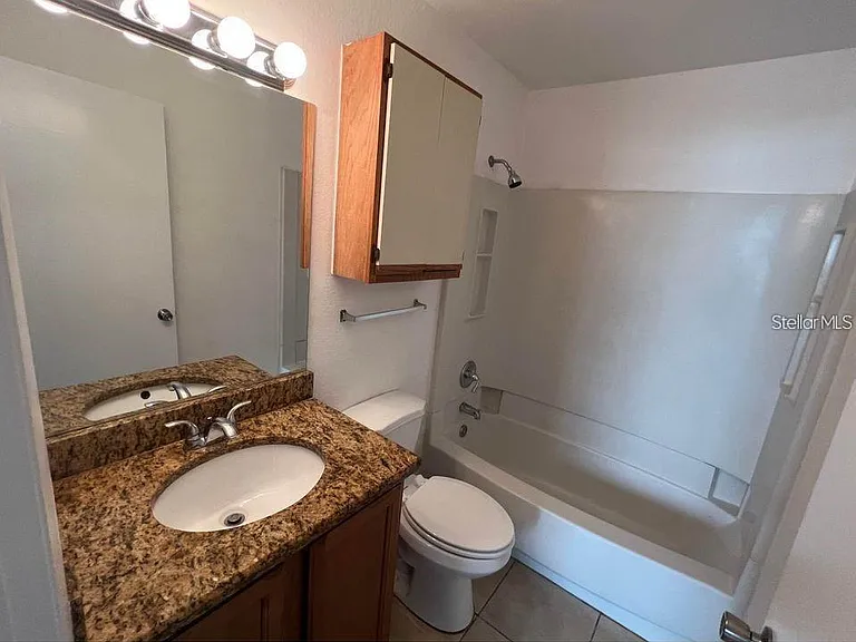 976 Leeward Pl #103 — Photo 14