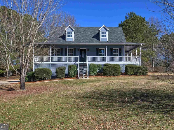 418 Hudson Cir, Douglasville, GA 30134