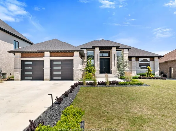 155 Grandview Ave, Kingsville, ON N9Y 0C7