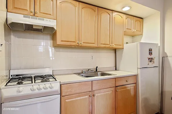 Rented by Corcoran | media 2