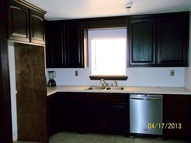 1st image of 1400 N Kelly Ave