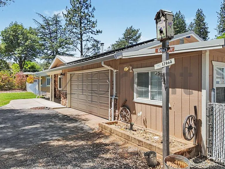 17068 Vintage Dr — Photo 11