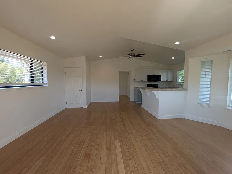 197 Colina St — Photo 4