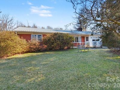 297 Banner Farm Rd, Mills River, NC, 28759