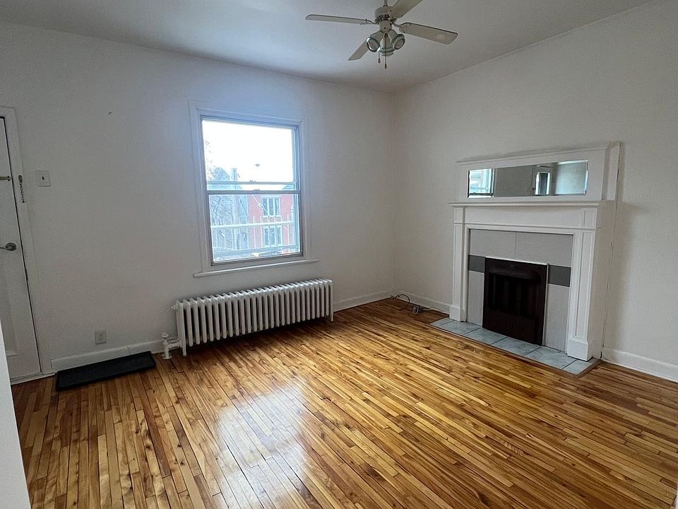 1st image of 362 Friel St #11537626