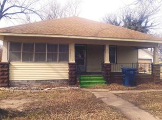 327 S Howard St, Hutchinson, KS 67501