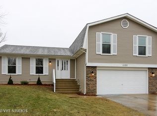 1100 Freeman Rd, Hoffman Estates, IL 60192