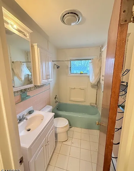 4032 Quakerbridge Rd — Photo 8