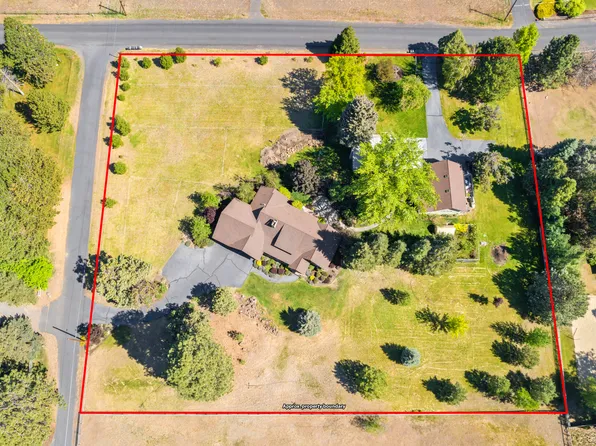 63330 South Rd, Bend, OR 97703