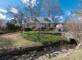 5 Relihan Rd, Darien, CT 06820