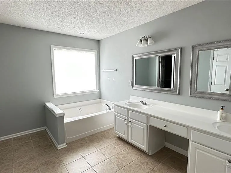 9155 Ruel Ln — Photo 13