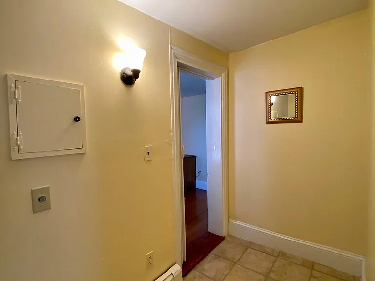 61 Middle St #2 — Photo 9