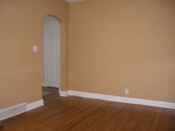 4th image of 2303 Quincy Cir