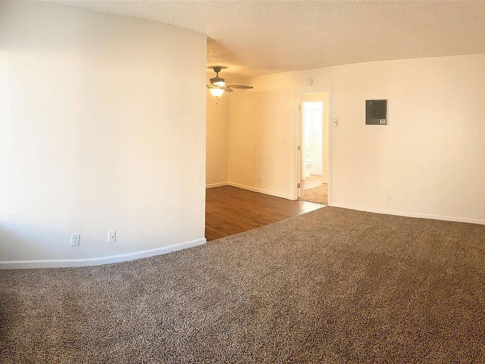 1st image of 4021 Mississippi St #2